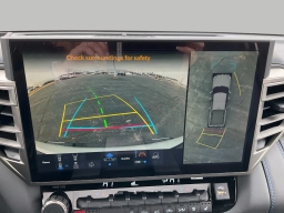 Toyota Tundra 4WD Platinum CrewMax 5.5' Bed (Natl) 2026