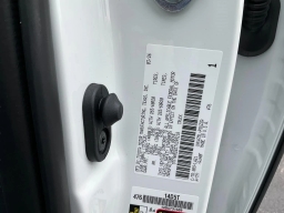 Toyota Tundra 4WD Platinum CrewMax 5.5' Bed (Natl) 2026