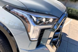 Toyota Tundra 4WD Platinum CrewMax 5.5' Bed (Natl) 2026