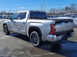 Toyota Tundra 4WD Platinum CrewMax 5.5' Bed (Natl) 2026