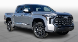 Toyota Tundra 4WD Platinum CrewMax 5.5' Bed (Natl) 2026