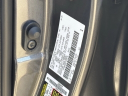 Toyota Tundra 4WD Platinum CrewMax 5.5' Bed (Natl) 2026