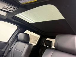 Toyota Tundra 4WD Platinum CrewMax 5.5' Bed (Natl) 2026