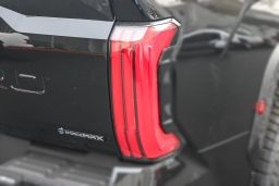 Toyota Tundra 4WD TRD Pro Hybrid CrewMax 5.5' Bed (Natl) 2026