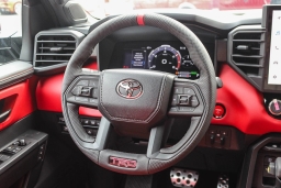 Toyota Tundra 4WD TRD Pro Hybrid CrewMax 5.5' Bed (Natl) 2026