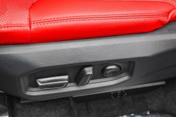 Toyota Tundra 4WD TRD Pro Hybrid CrewMax 5.5' Bed (Natl) 2026