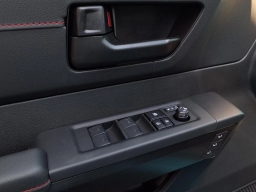 Toyota Tundra 4WD TRD Pro Hybrid CrewMax 5.5' Bed (Natl) 2026