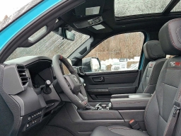 Toyota Tundra 4WD TRD Pro Hybrid CrewMax 5.5' Bed (Natl) 2026