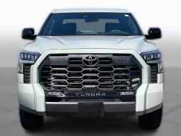 Toyota Tundra 4WD Limited CrewMax 5.5' Bed (Natl) 2026
