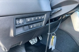 Toyota Tundra 4WD Limited CrewMax 5.5' Bed (Natl) 2026