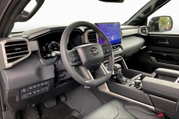 Toyota Tundra 4WD Limited CrewMax 5.5' Bed (Natl) 2026