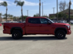 Toyota Tundra 4WD Limited CrewMax 5.5' Bed (Natl) 2026