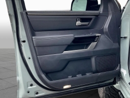 Toyota Tundra 4WD Limited CrewMax 5.5' Bed (Natl) 2026