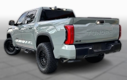 Toyota Tundra 4WD Limited CrewMax 5.5' Bed (Natl) 2026