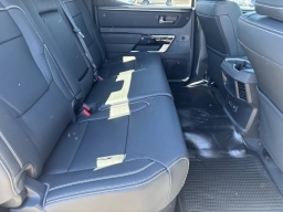 Toyota Tundra 4WD Limited CrewMax 5.5' Bed (Natl) 2026