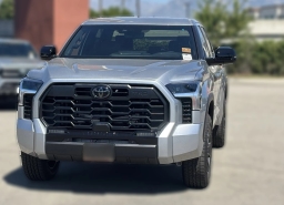 Toyota Tundra 4WD Limited CrewMax 5.5' Bed (Natl) 2026