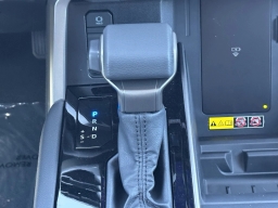 Toyota Tundra 4WD Limited CrewMax 5.5' Bed (Natl) 2026