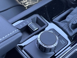 Toyota Tundra 4WD Limited CrewMax 5.5' Bed (Natl) 2026