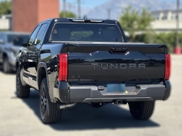 Toyota Tundra 4WD Limited CrewMax 5.5' Bed (Natl) 2026