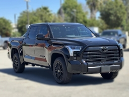 Toyota Tundra 4WD Limited CrewMax 5.5' Bed (Natl) 2026