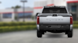 Toyota Tundra 4WD Limited CrewMax 5.5' Bed (Natl) 2026