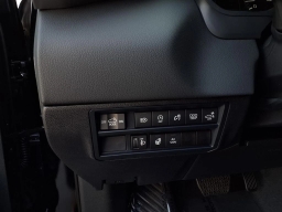 Toyota Tundra 4WD Limited CrewMax 5.5' Bed (Natl) 2026