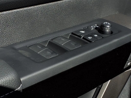 Toyota Tundra 4WD Limited CrewMax 5.5' Bed (Natl) 2026