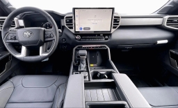 Toyota Tundra 4WD Limited CrewMax 5.5' Bed (Natl) 2026