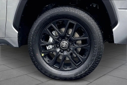 Toyota Tundra 4WD Limited CrewMax 5.5' Bed (Natl) 2026