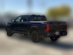 Toyota Tundra 4WD Limited Hybrid CrewMax 5.5' Bed (Natl) 2026