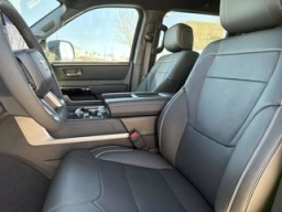 Toyota Tundra 4WD Limited Hybrid CrewMax 5.5' Bed (Natl) 2026