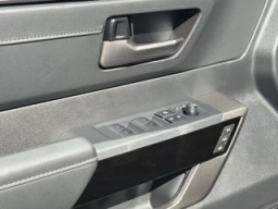 Toyota Tundra 4WD Limited Hybrid CrewMax 5.5' Bed (Natl) 2026