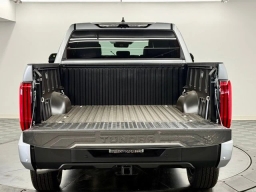 Toyota Tundra 4WD Limited Hybrid CrewMax 5.5' Bed (Natl) 2026