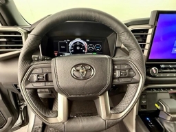 Toyota Tundra 4WD Limited Hybrid CrewMax 5.5' Bed (Natl) 2026