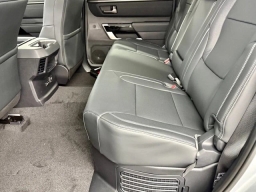 Toyota Tundra 4WD Limited Hybrid CrewMax 5.5' Bed (Natl) 2026