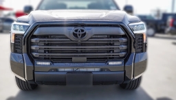 Toyota Tundra 4WD Limited Hybrid CrewMax 6.5' Bed (Natl) 2026