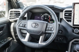 Toyota Tundra 4WD Limited Hybrid CrewMax 6.5' Bed (Natl) 2026