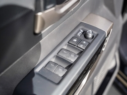 Toyota Tundra 4WD Limited Hybrid CrewMax 6.5' Bed (Natl) 2026