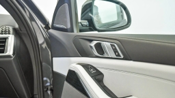 BMW X5 sDrive40i Sports Activity Vehicle 2026