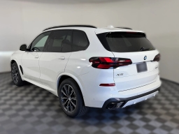 BMW X5 sDrive40i Sports Activity Vehicle 2026