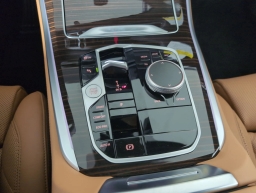 BMW X5 sDrive40i Sports Activity Vehicle 2026