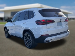 BMW X5 sDrive40i Sports Activity Vehicle 2026