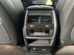 BMW X5 sDrive40i Sports Activity Vehicle 2026