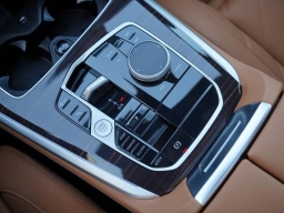 BMW X5 sDrive40i Sports Activity Vehicle 2026