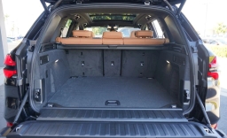 BMW X5 sDrive40i Sports Activity Vehicle 2026