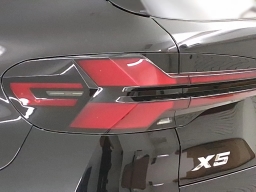 BMW X5 sDrive40i Sports Activity Vehicle 2026