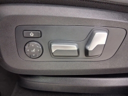 BMW X5 sDrive40i Sports Activity Vehicle 2026