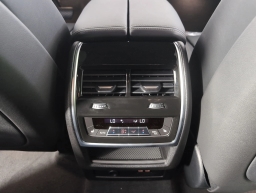 BMW X5 sDrive40i Sports Activity Vehicle 2026