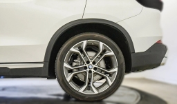 BMW X5 sDrive40i Sports Activity Vehicle 2026