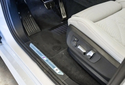 BMW X5 sDrive40i Sports Activity Vehicle 2026